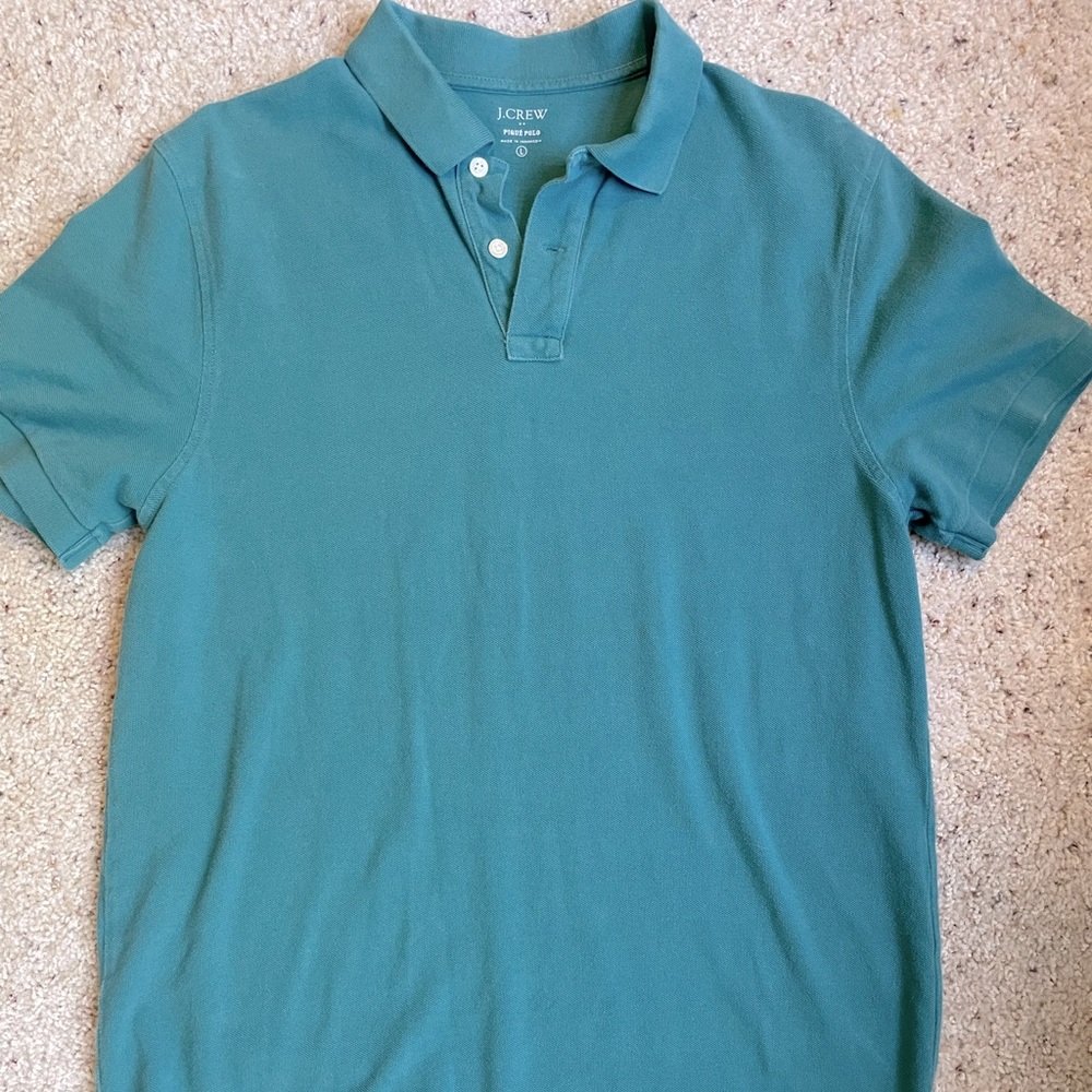 Jcrew Men’s Polo size Large. Worn only a few times.